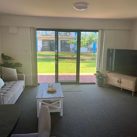 Nautilus Hamptons Style Luxury Beach Apartment Merimbula Ngoại thất bức ảnh