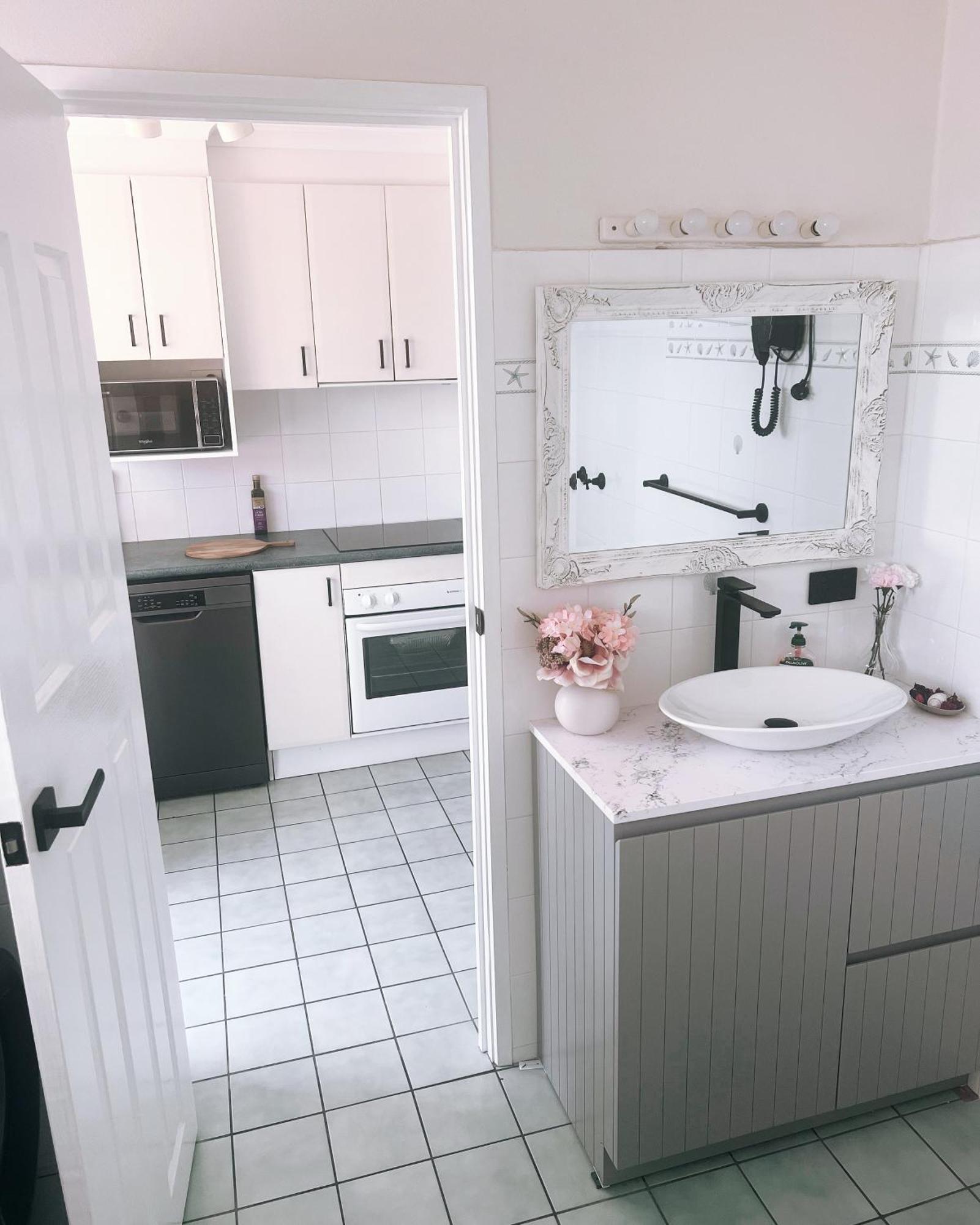 Nautilus Hamptons Style Luxury Beach Apartment Merimbula Ngoại thất bức ảnh